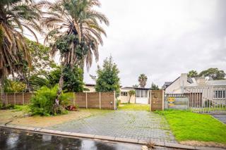 4 Bedroom Property for Sale in Table View Western Cape